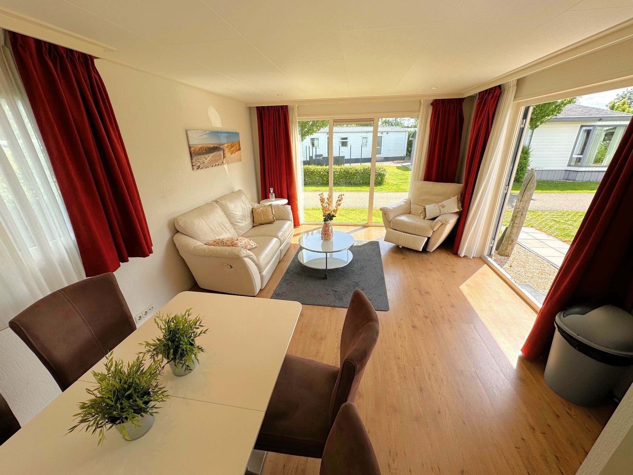 Woonkamer 668c2ccdc317e